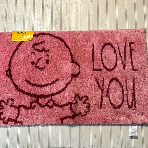 Peanuts: Valentines theme bathroom rug by Rae Dunn